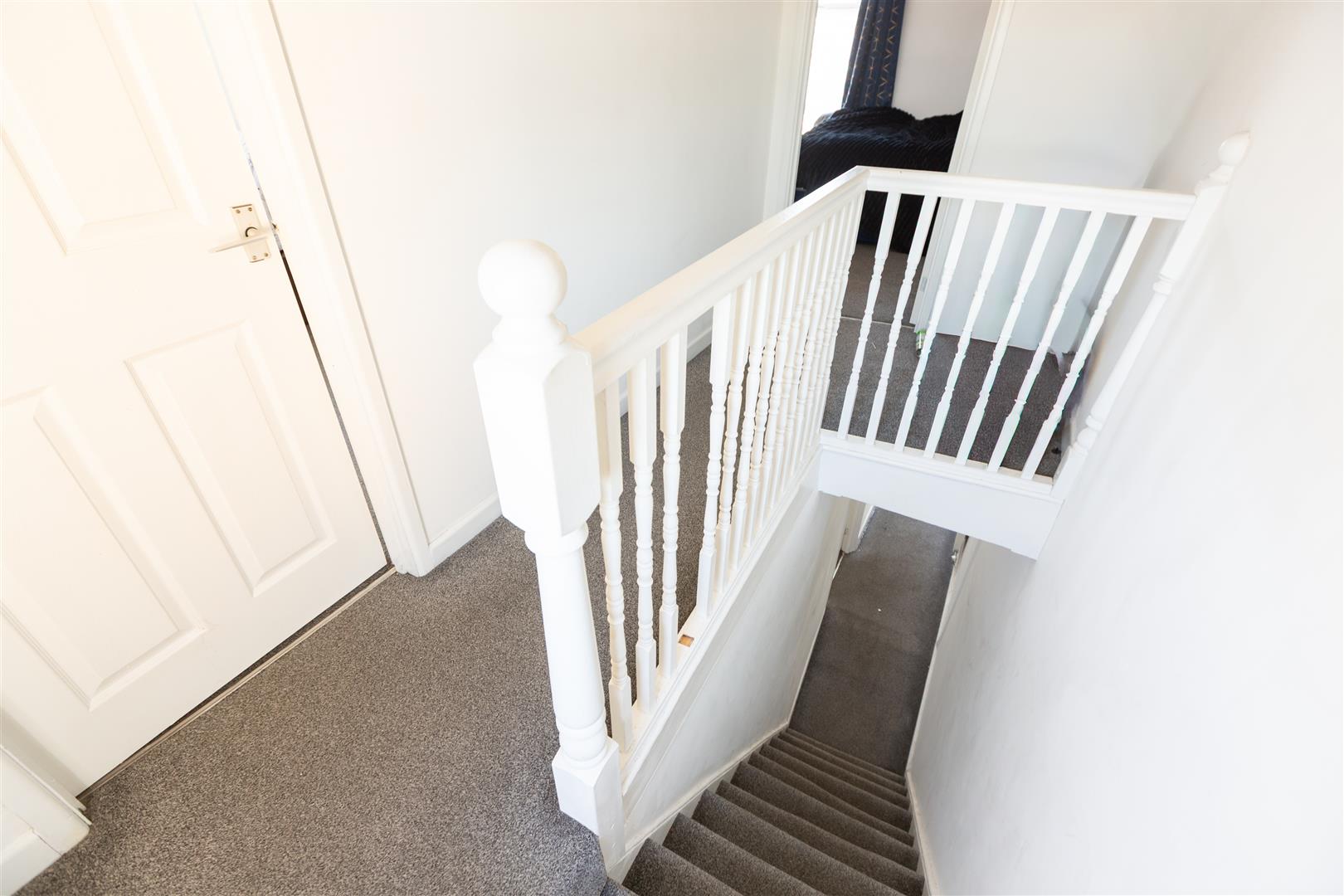 Lynn Street, Cwmbwrla, Swansea, SA5 8BB